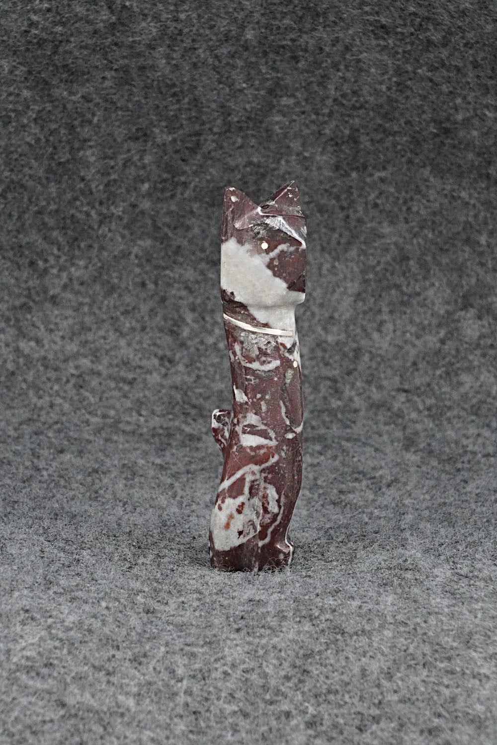 Cat Zuni Fetish Carving - Kenny Chavez