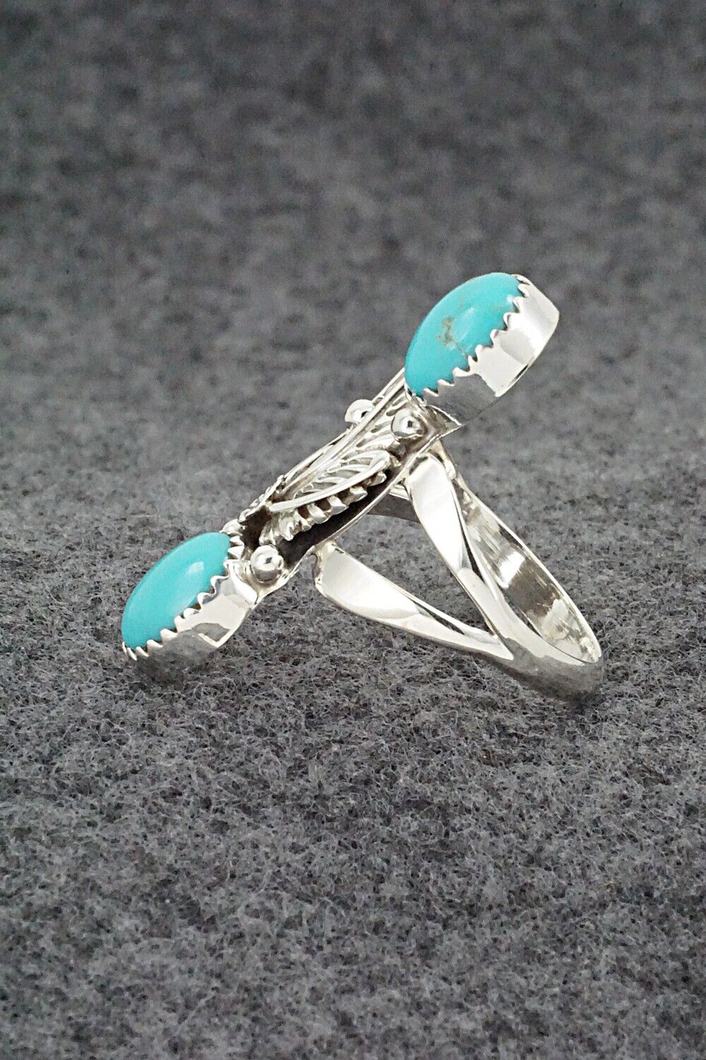 Turquoise & Sterling Silver Ring - Robert Martinez - Size 7.75
