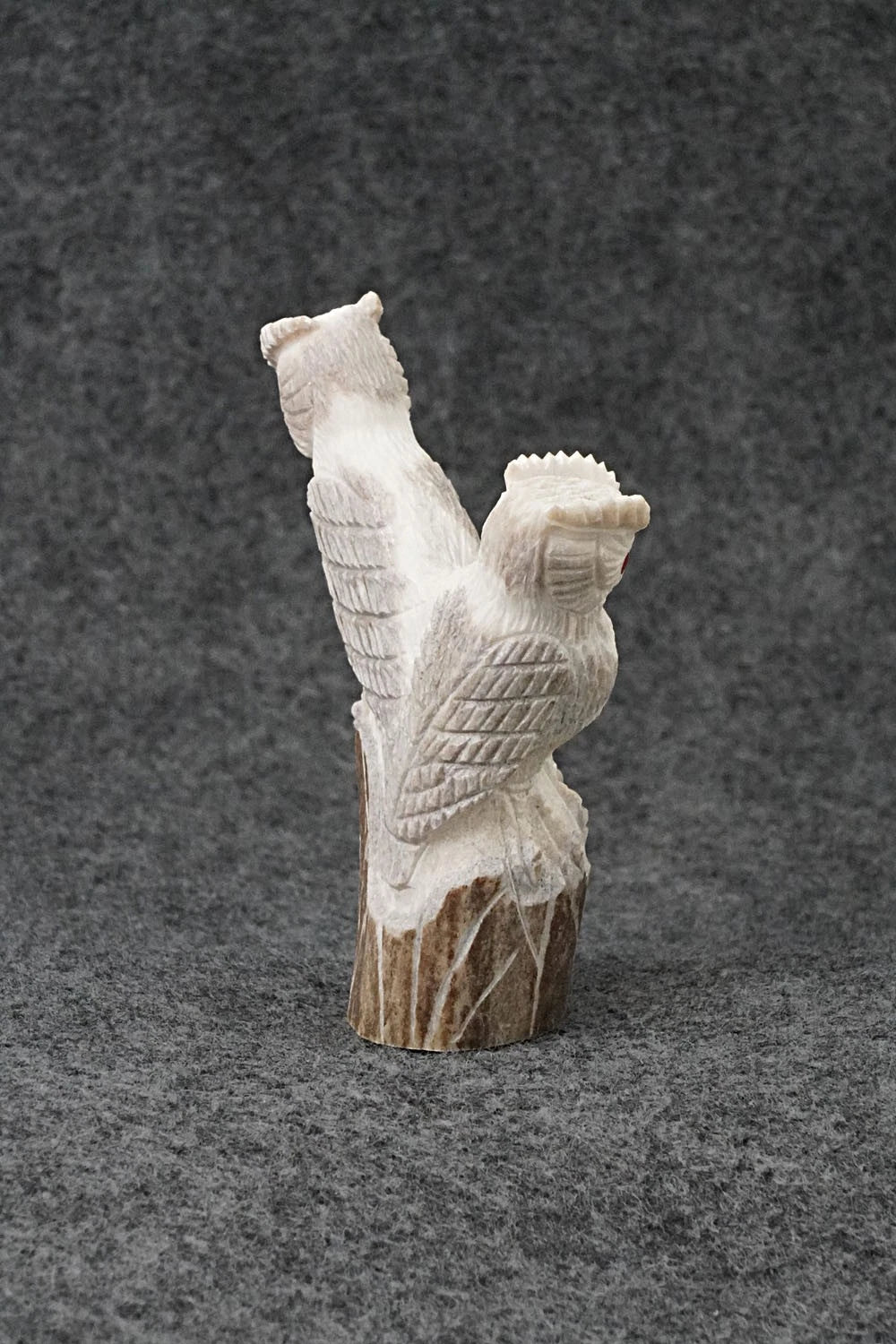 Owls Zuni Fetish Carving - Chris Peina