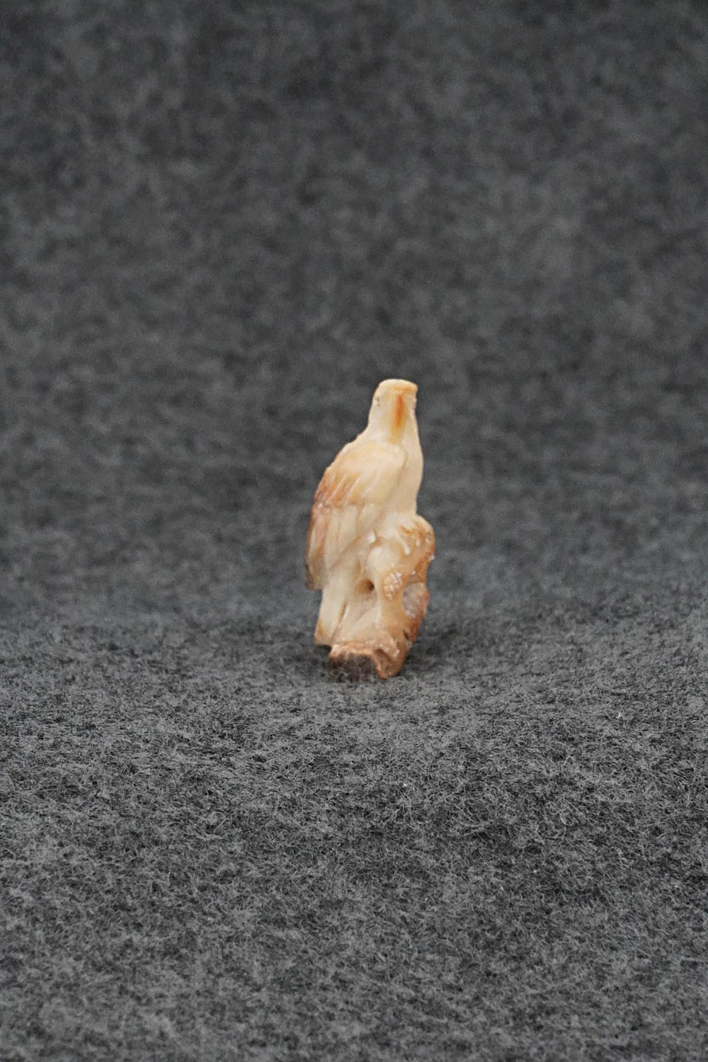 Eagle Zuni Fetish Carving - Ruben Najera