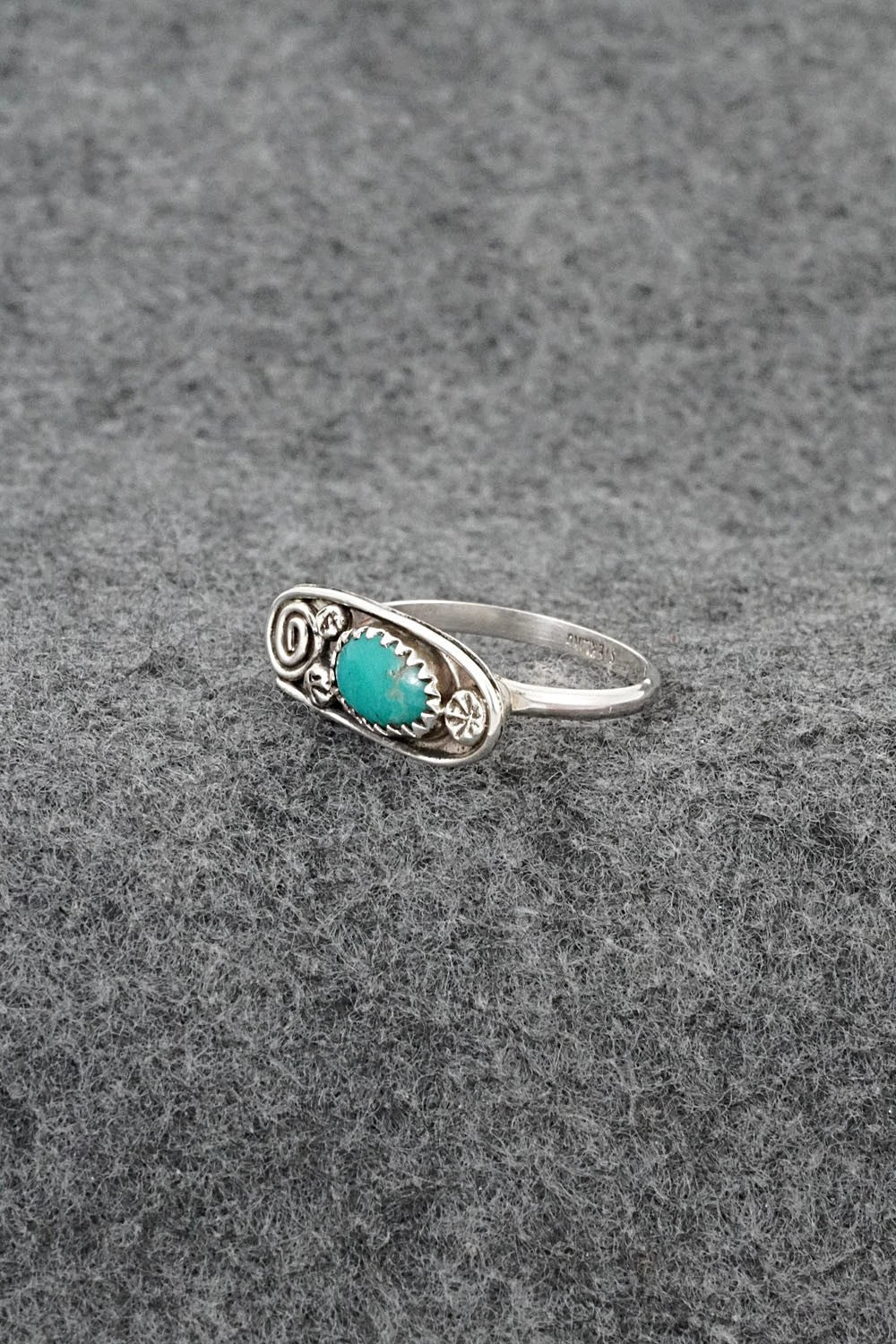 Turquoise & Sterling Silver Ring - Priscilla Reeder - Size 9