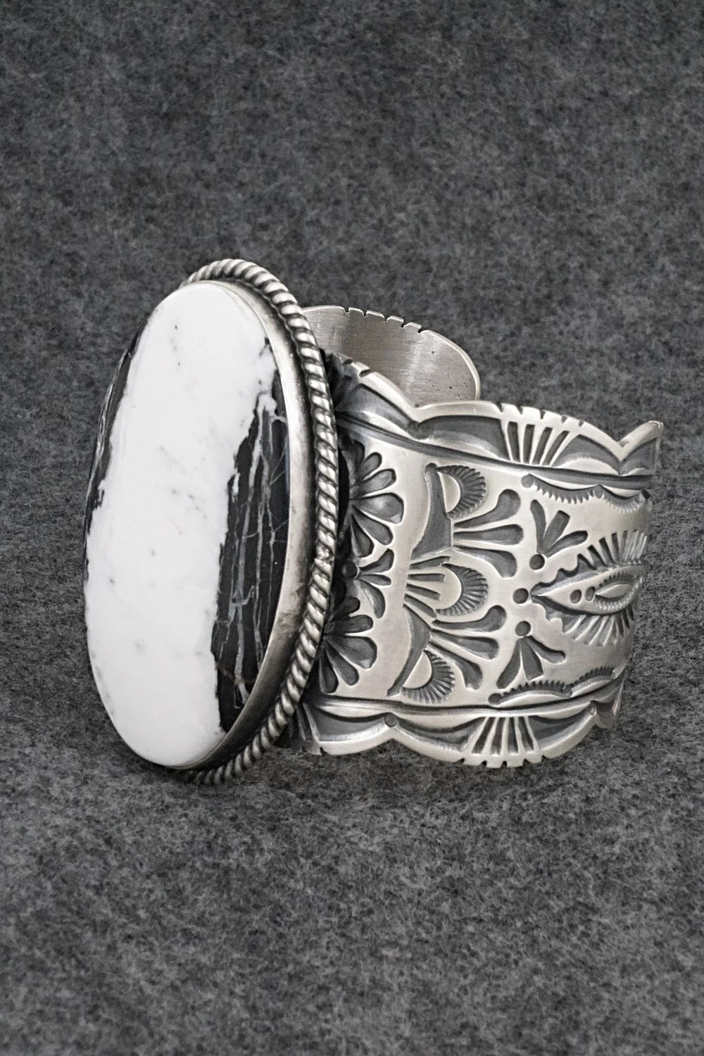 White Buffalo & Sterling Silver Bracelet - Mark Yazzie