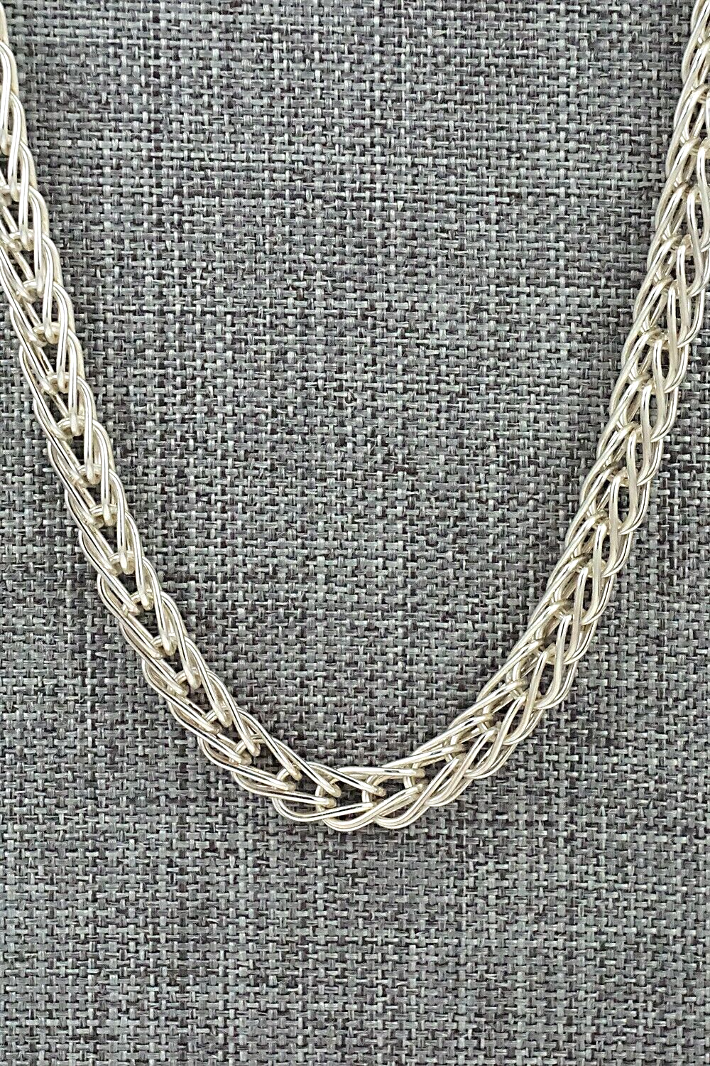 Sterling Silver Chain Necklace 24" - Smokey Gchachu