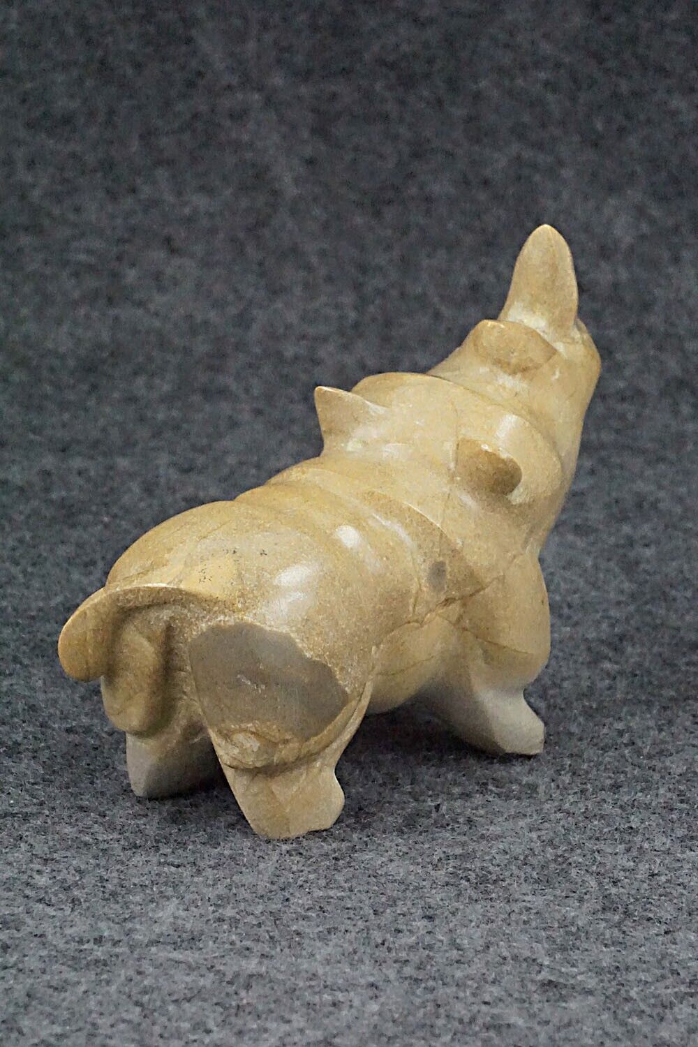 Rhino Zuni Fetish Carving - Enrike Leekya