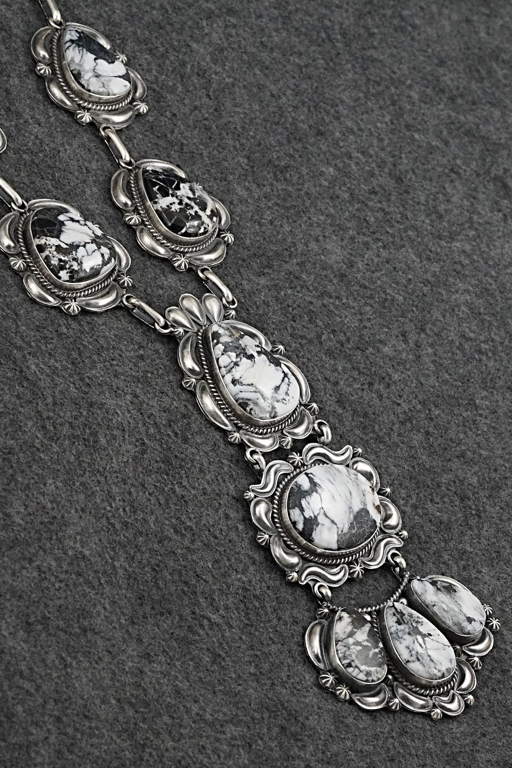 White Buffalo & Sterling Silver Necklace and Earrings Set - Raymond Delgarito