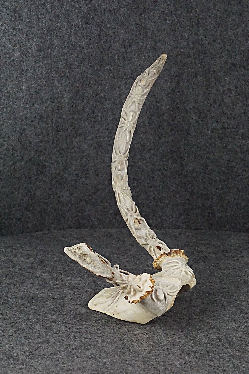 Spiders Zuni Fetish Carving - Maxx Laate