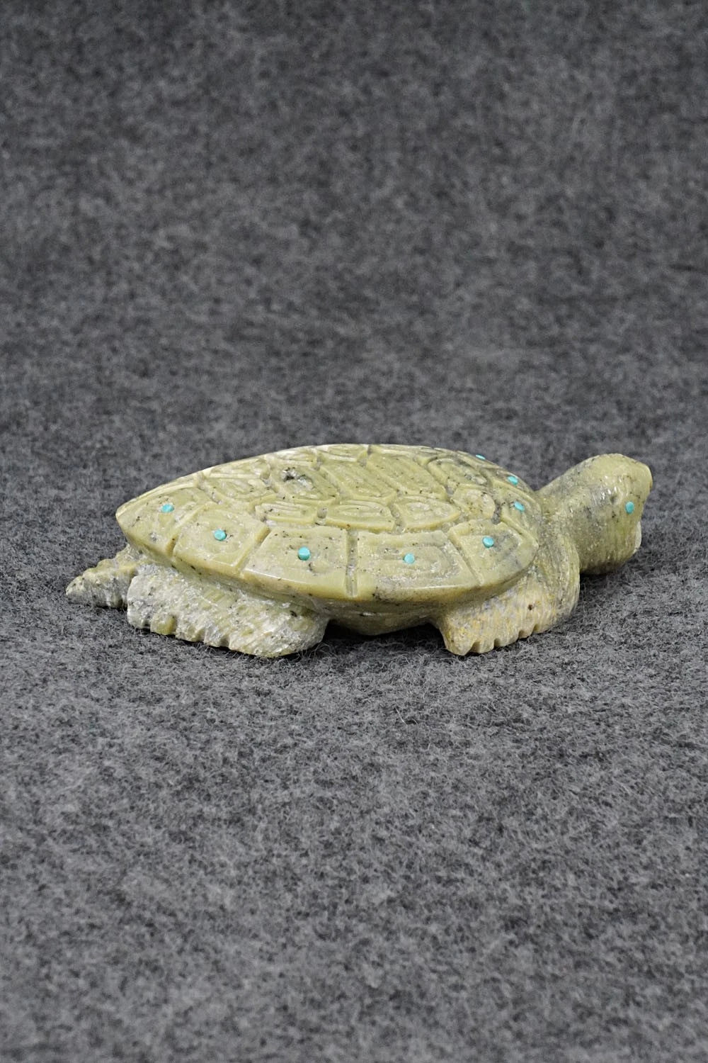 Turtle Zuni Fetish Carving - Adrian Cachini