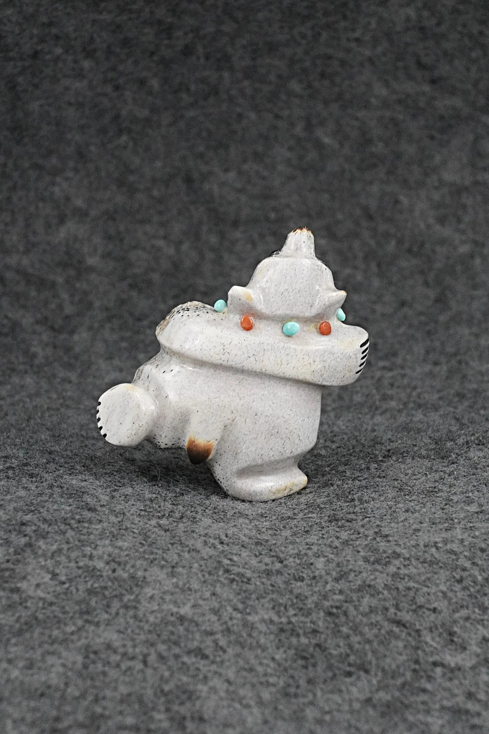 Dancing Bear Zuni Fetish Carving - Claudia Peina