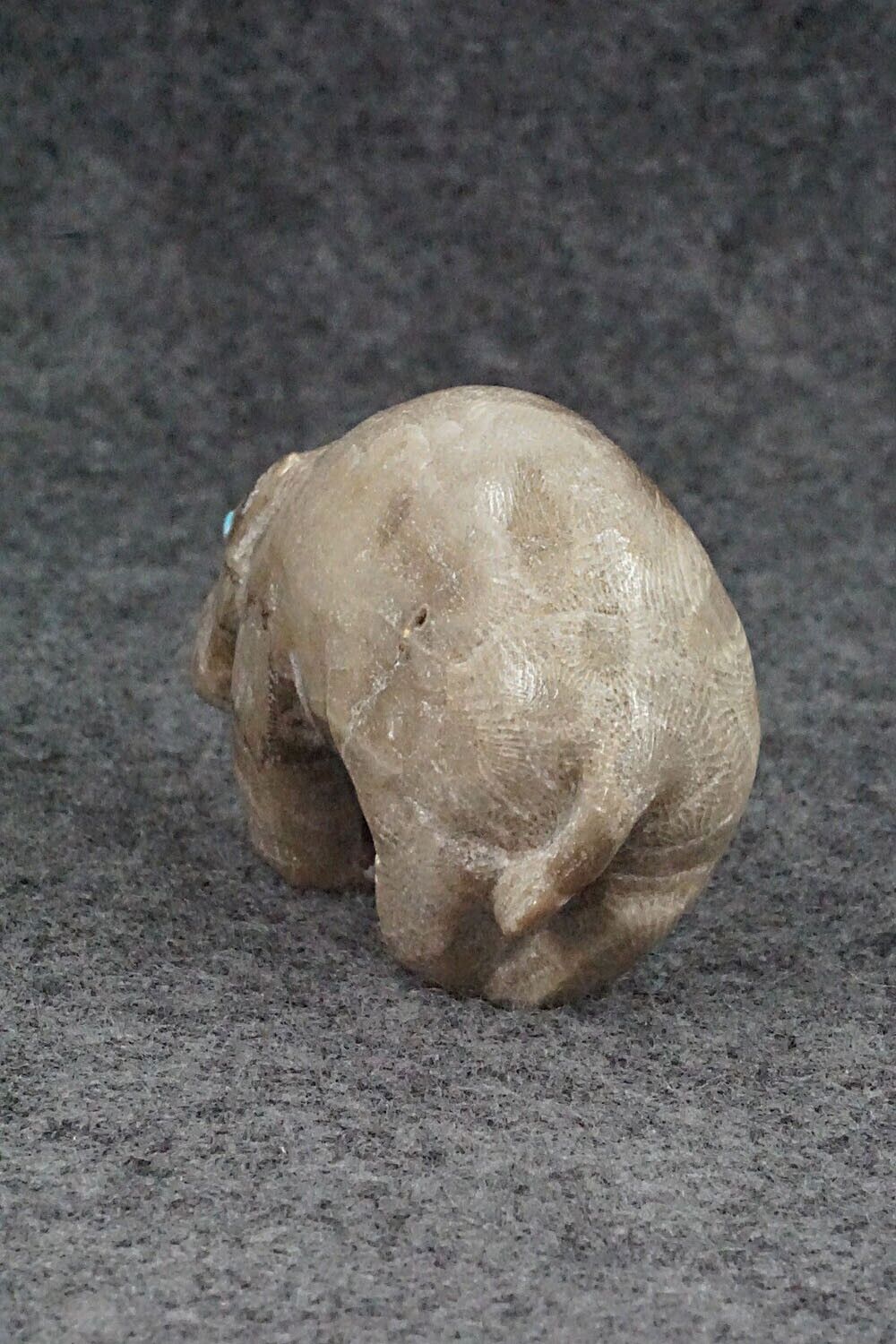 Hippopotamus Zuni Fetish - Derrick Kaamasee