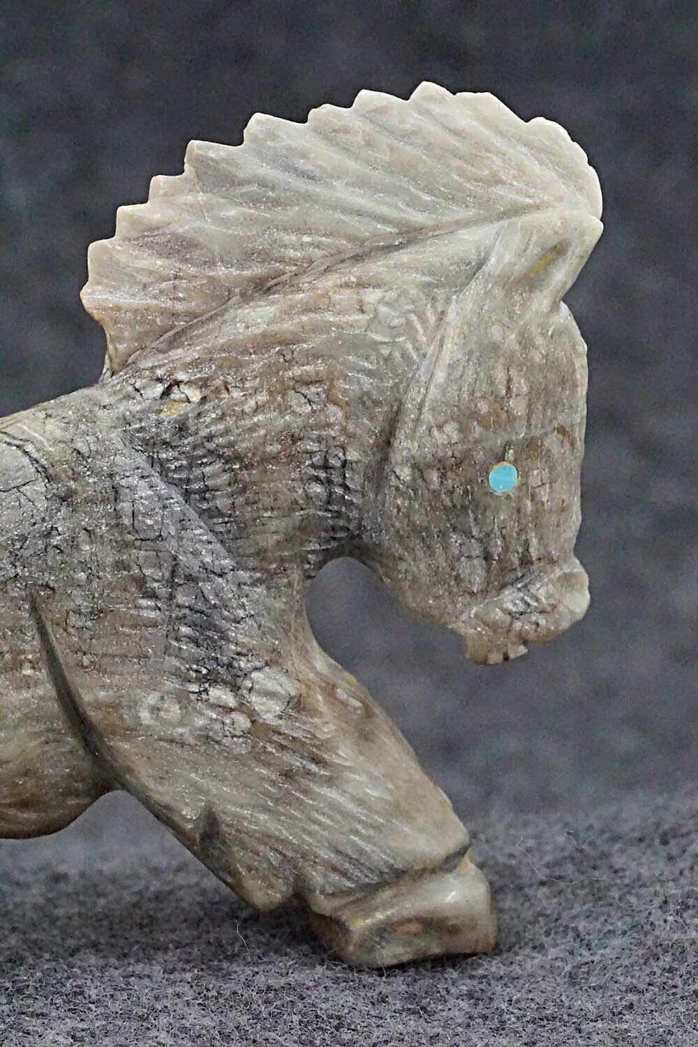 Horse Zuni Fetish Carving - Tony Mackel