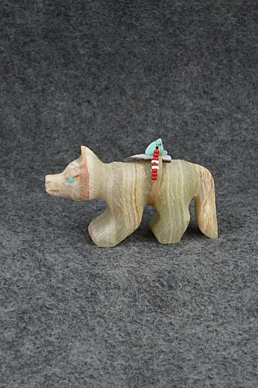 Wolf Zuni Fetish Carving - Douglas Martza