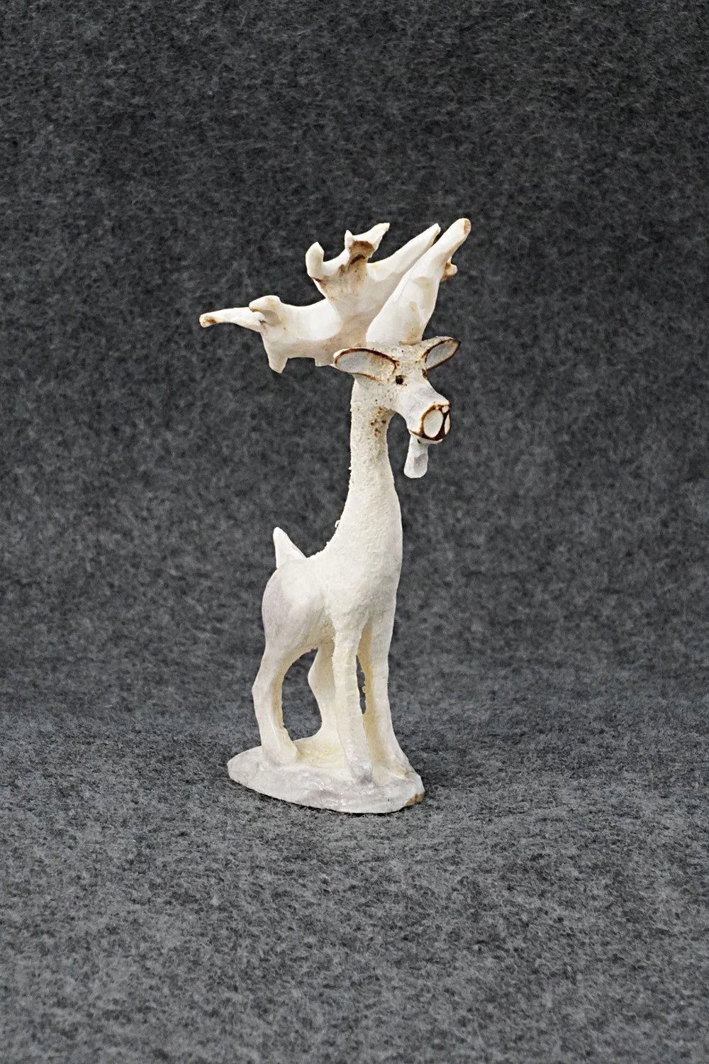 Elk Zuni Fetish Carving - Ruben Najera