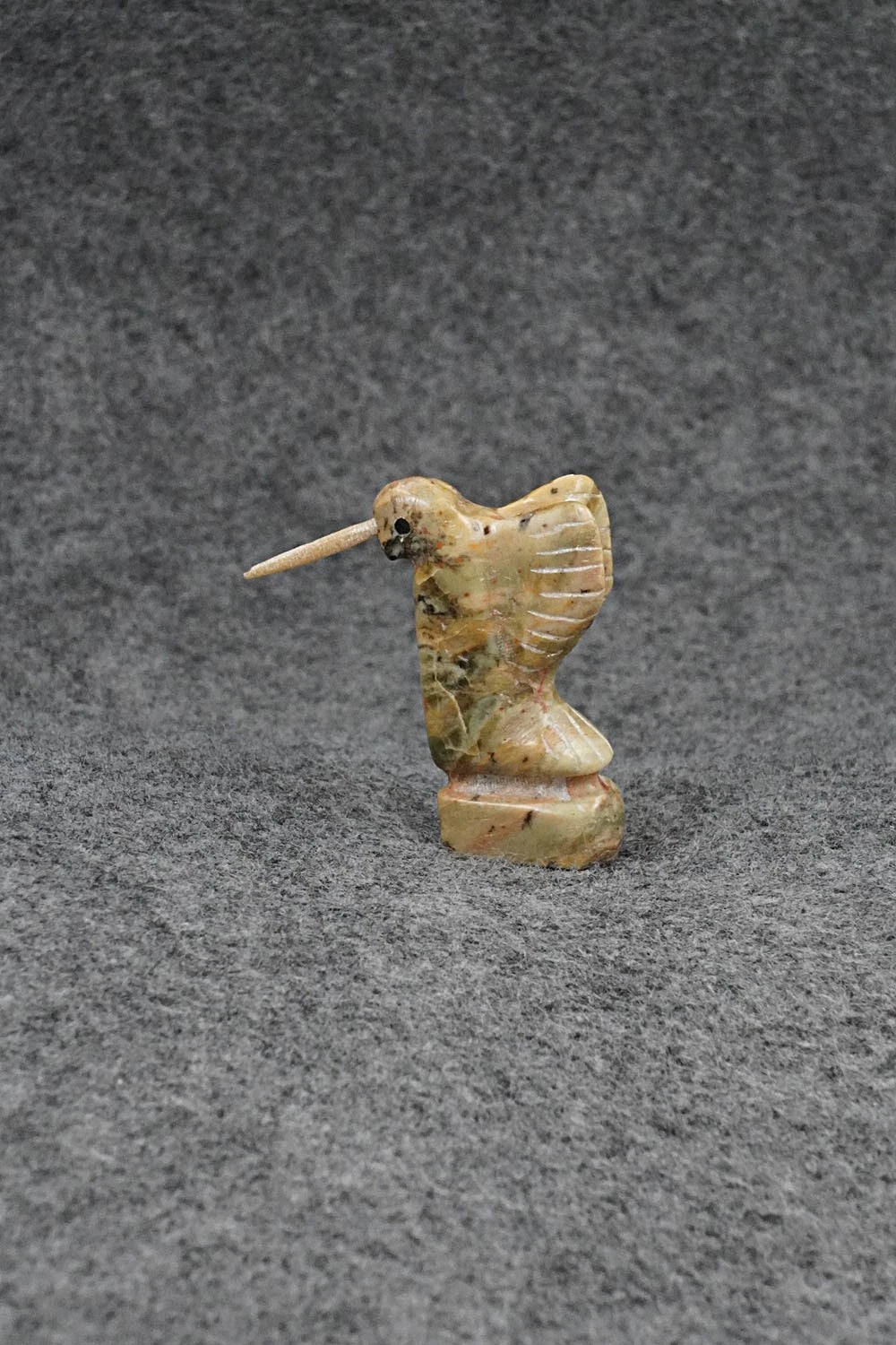 Hummingbird Zuni Fetish Carving - Justin Red Elk
