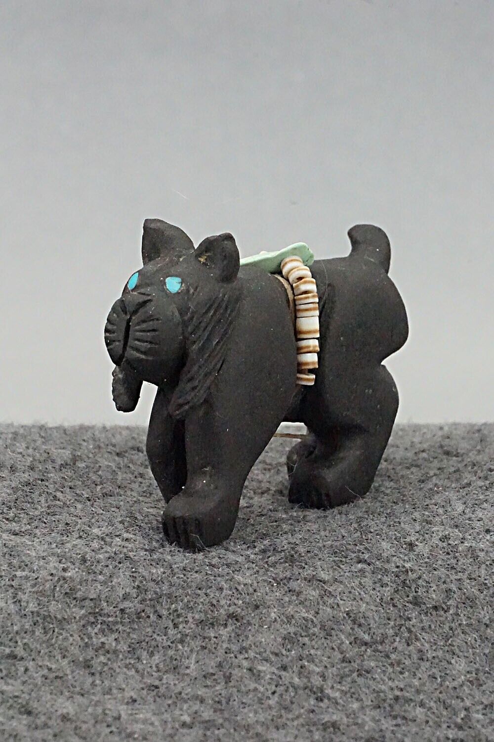 Bobcat Zuni Fetish Carving - Carlton Comosona