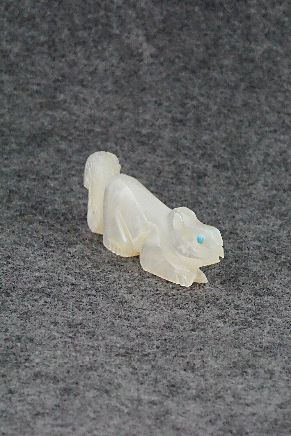 Squirrel Zuni Fetish Carving - Danette Laate