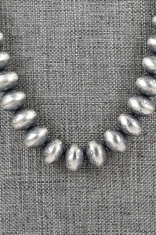 Sterling Silver Navajo Pearl Necklace 20" - Bryannen Halwood