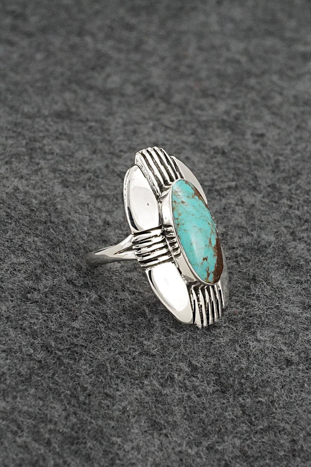 Turquoise & Sterling Silver Ring - Mike Smith - Size 6