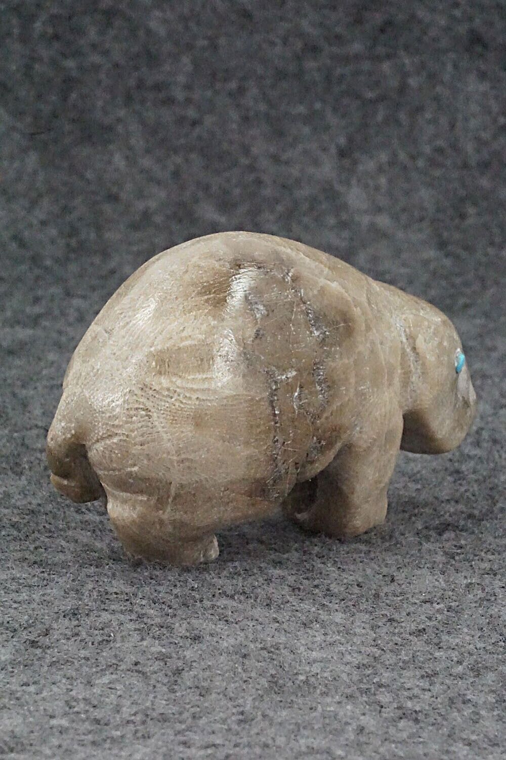 Hippopotamus Zuni Fetish - Derrick Kaamasee