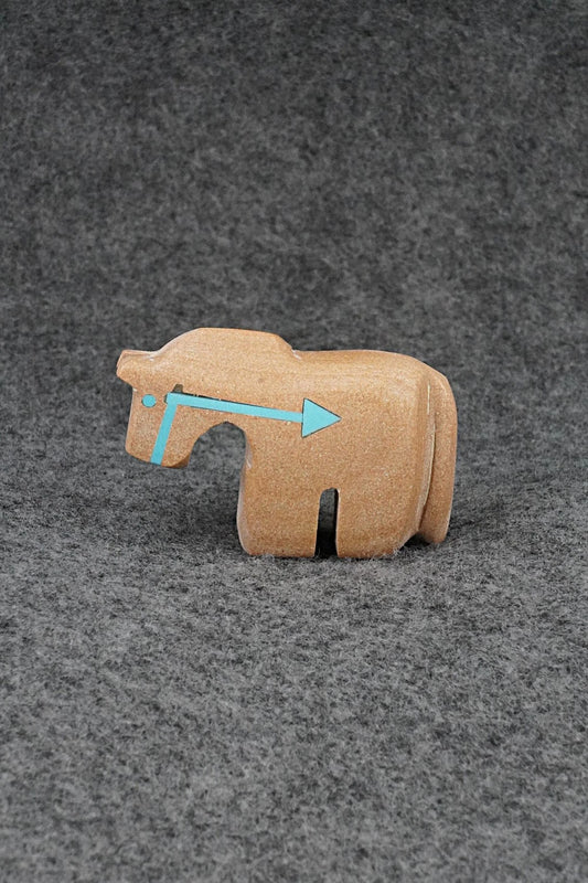 Horse Zuni Fetish Carving - Bernard Laiwakete