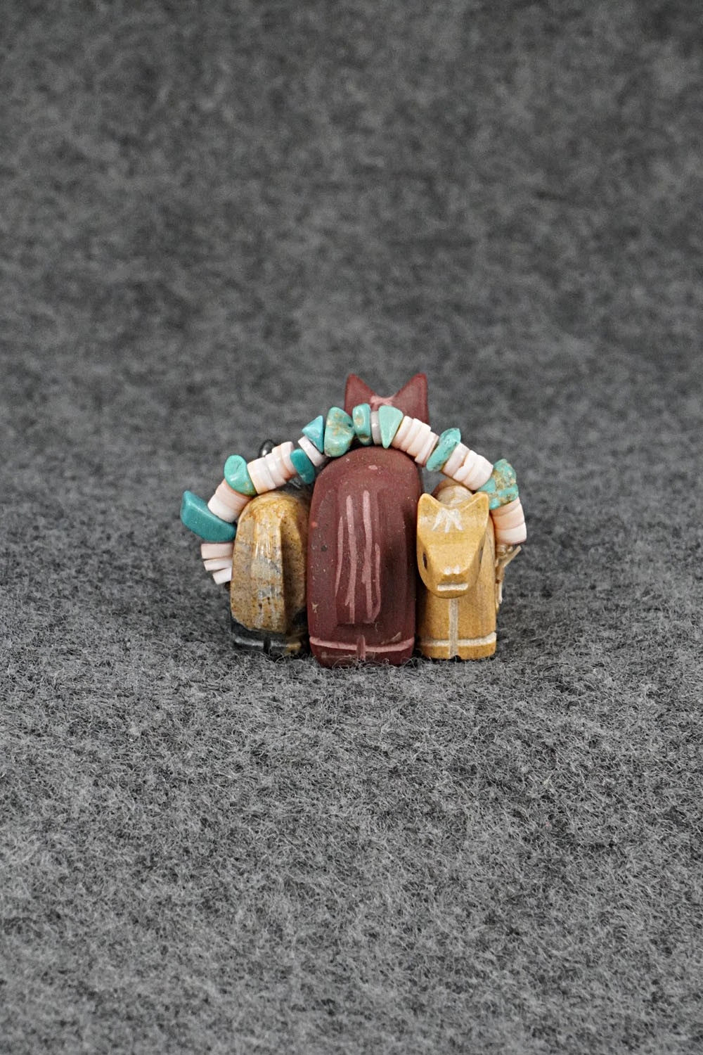 Horse Zuni Fetish Carving - Daisy Rose Leonard
