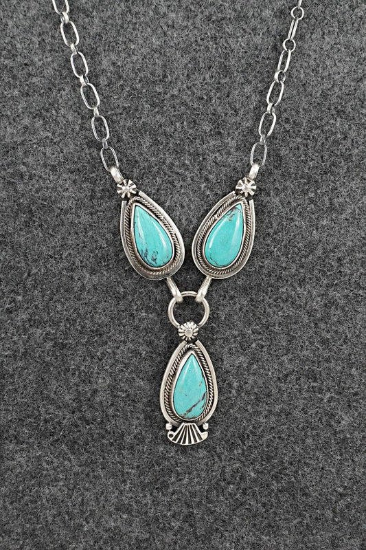 Turquoise & Sterling Silver Necklace - Verley Betone