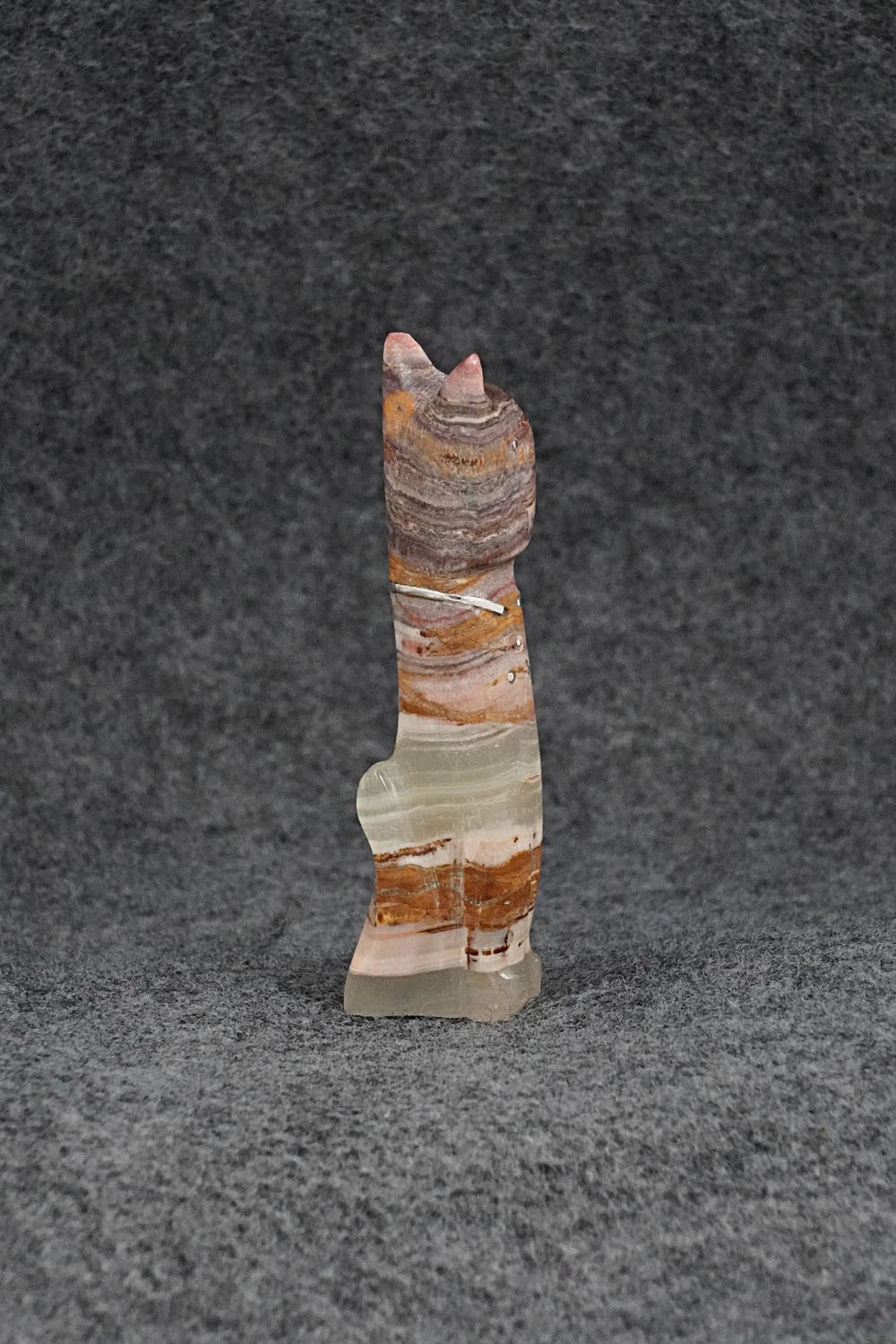 Cat Zuni Fetish Carving - Kenny Chavez