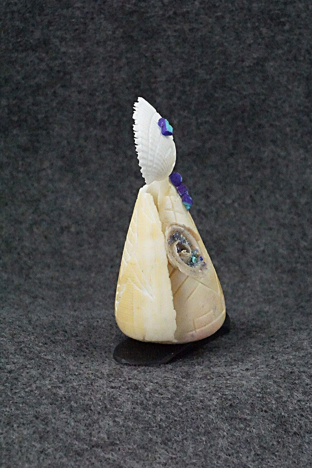 Corn Maiden Zuni Fetish Carving - Jon Quam