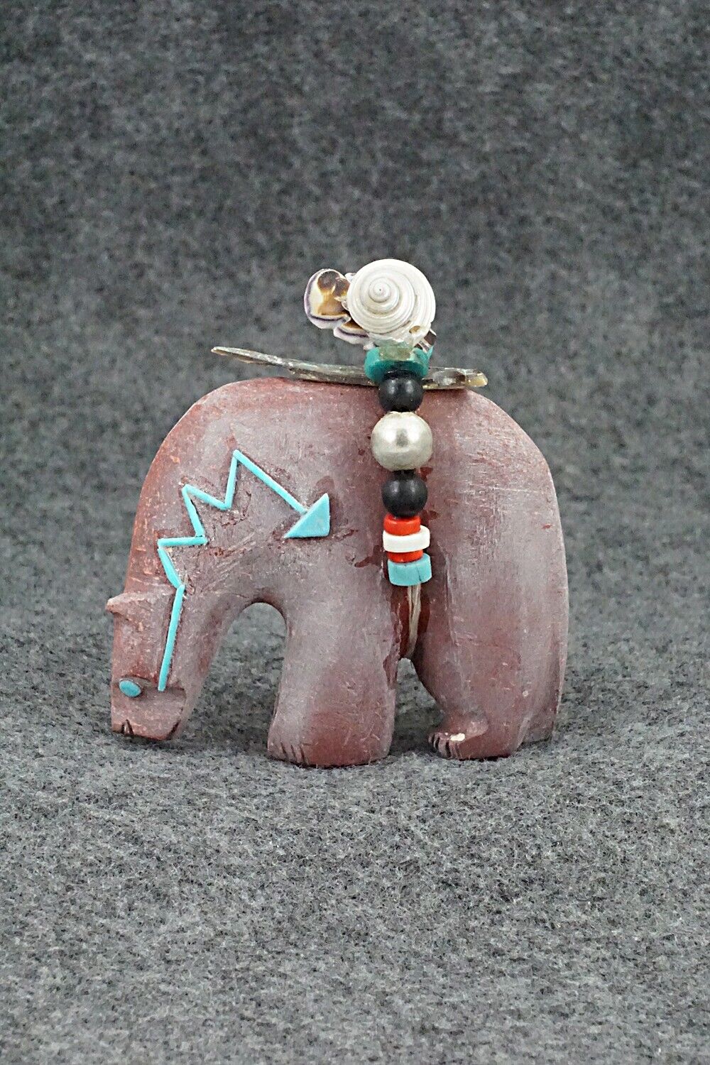 Bear Zuni Fetish Carving - Michael Laweka