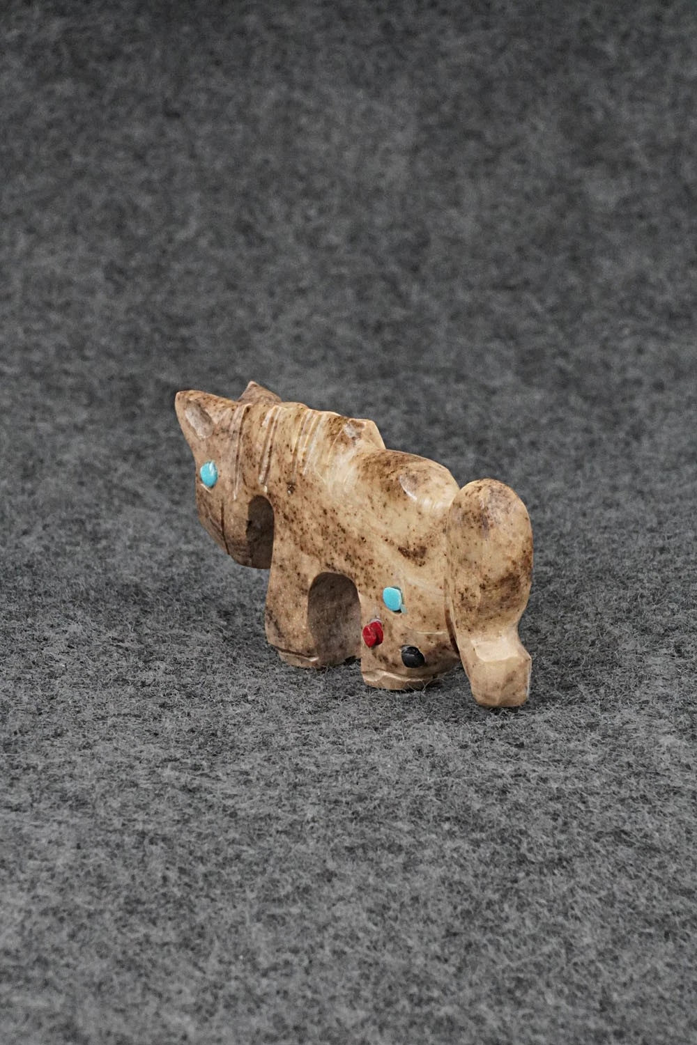 Horse Zuni Fetish Carving - Dannette Laate