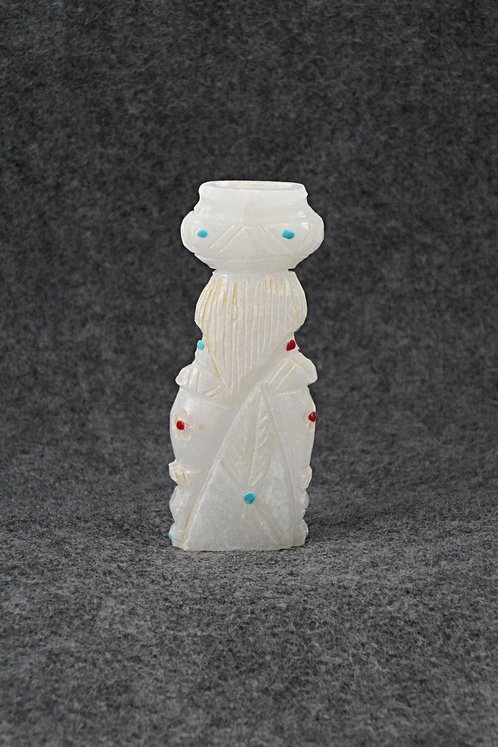 Ola Maiden Zuni Fetish Carving - Dannette Laate