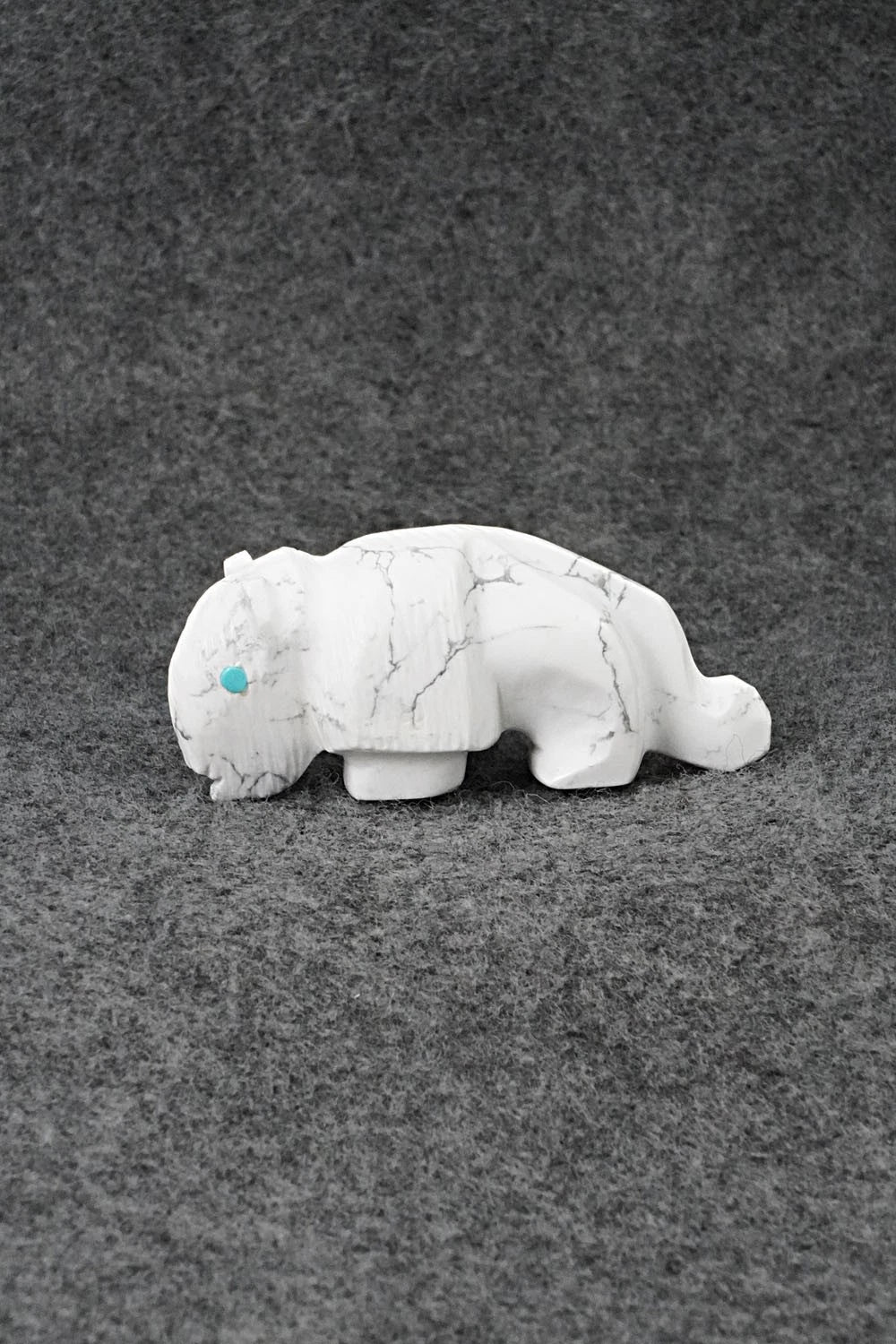 Buffalo Zuni Fetish Carving - Ronnie Lunasee