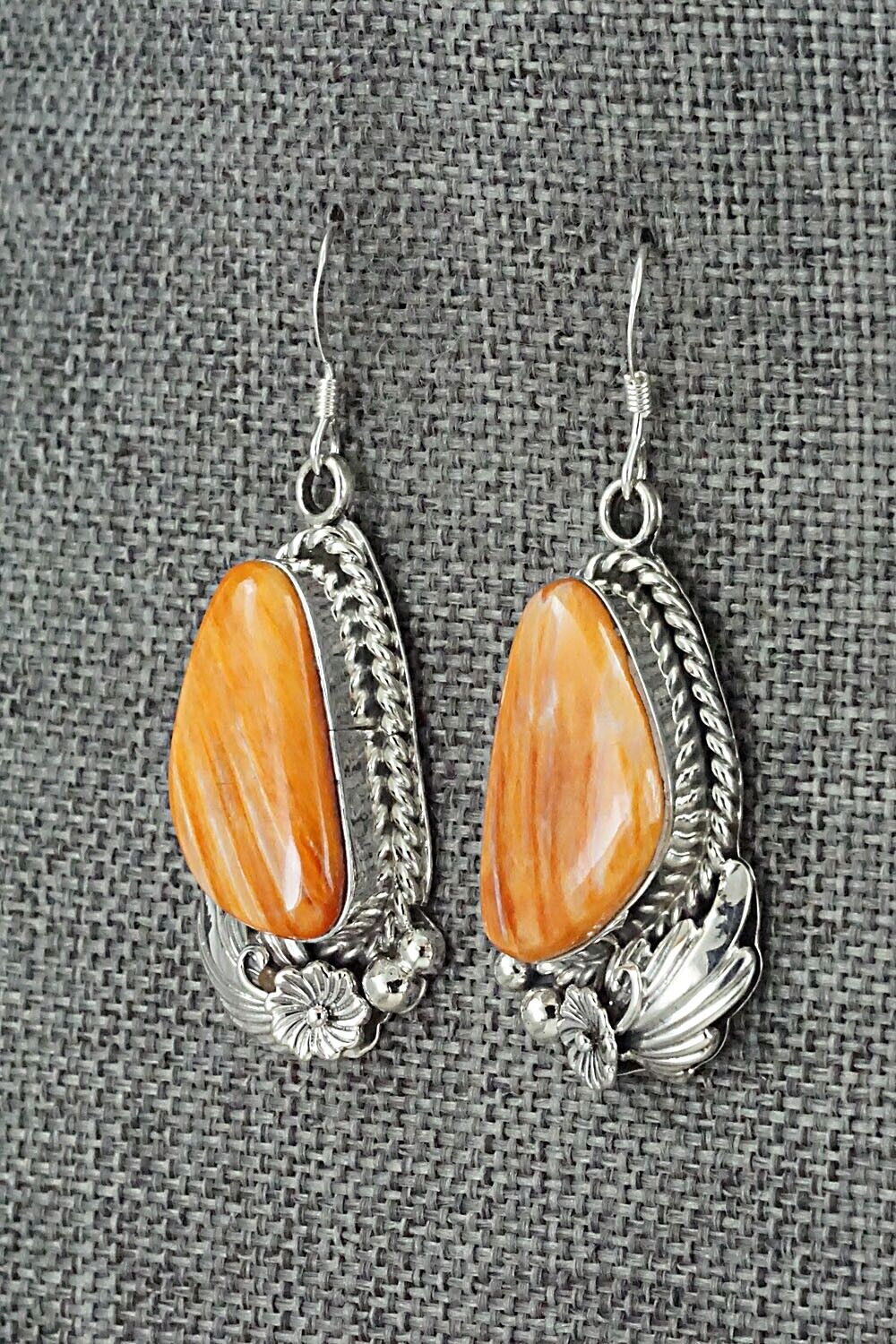 Spiny Oyster & Sterling Silver Earrings - Fannie Platero