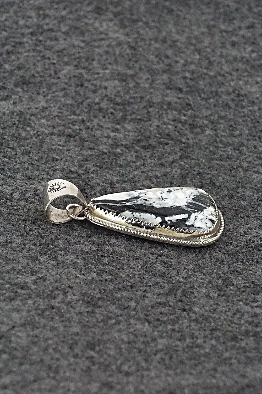 White Buffalo & Sterling Silver Pendant - Ernest Hawthorne