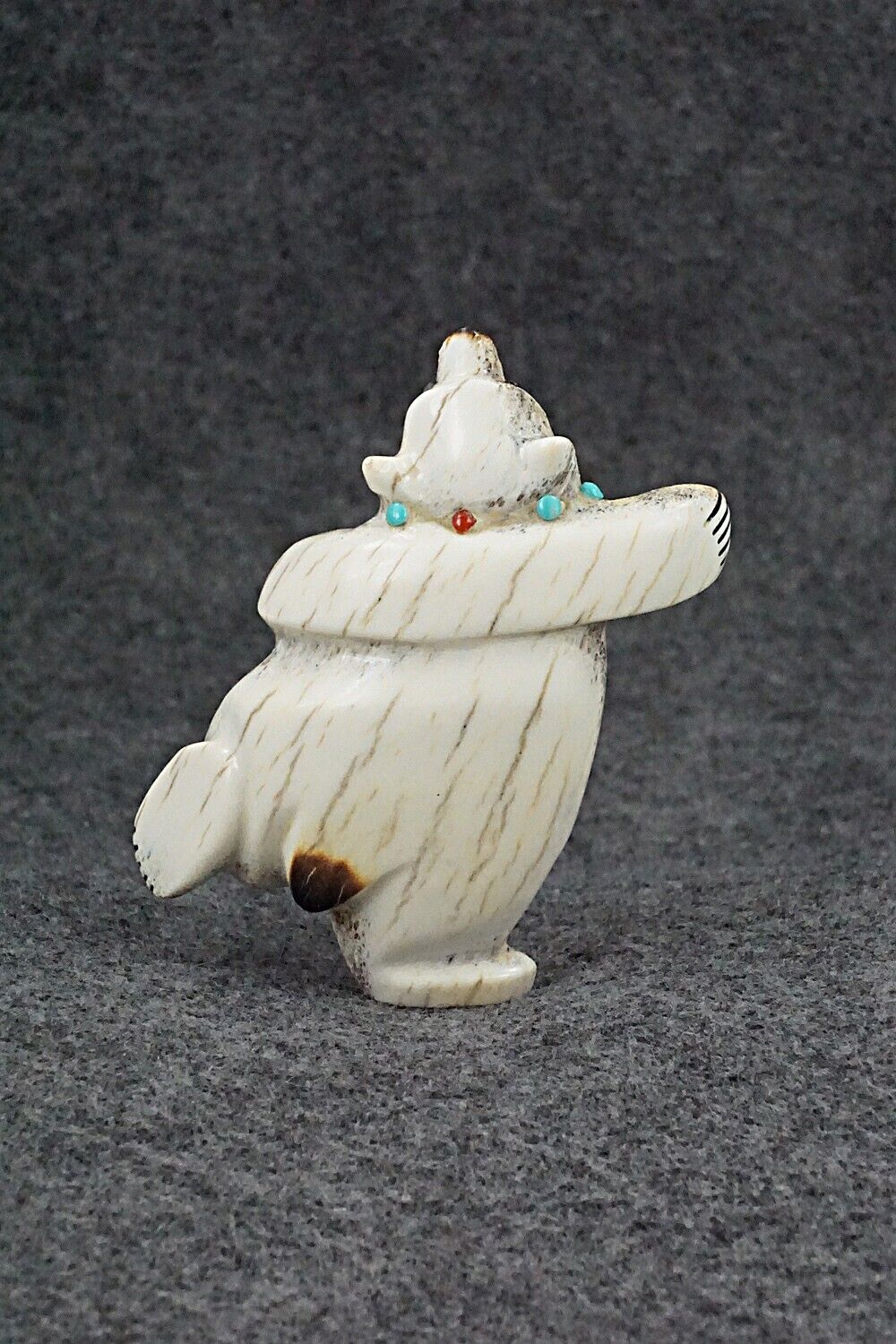 Dancing Bear Zuni Fetish Carving - Claudia Peina