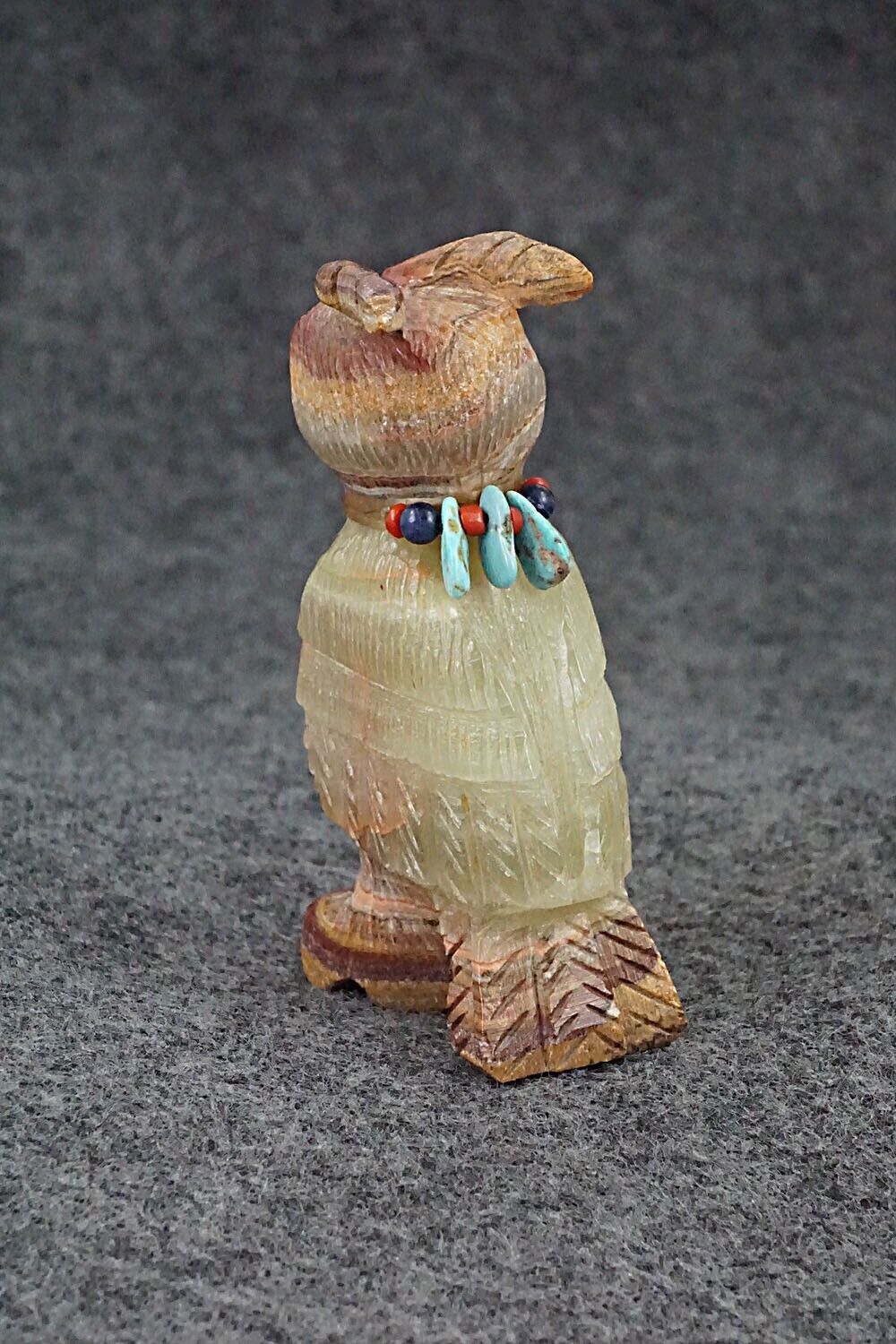 Horned Owl Zuni Fetish Carving - Douglas Martza