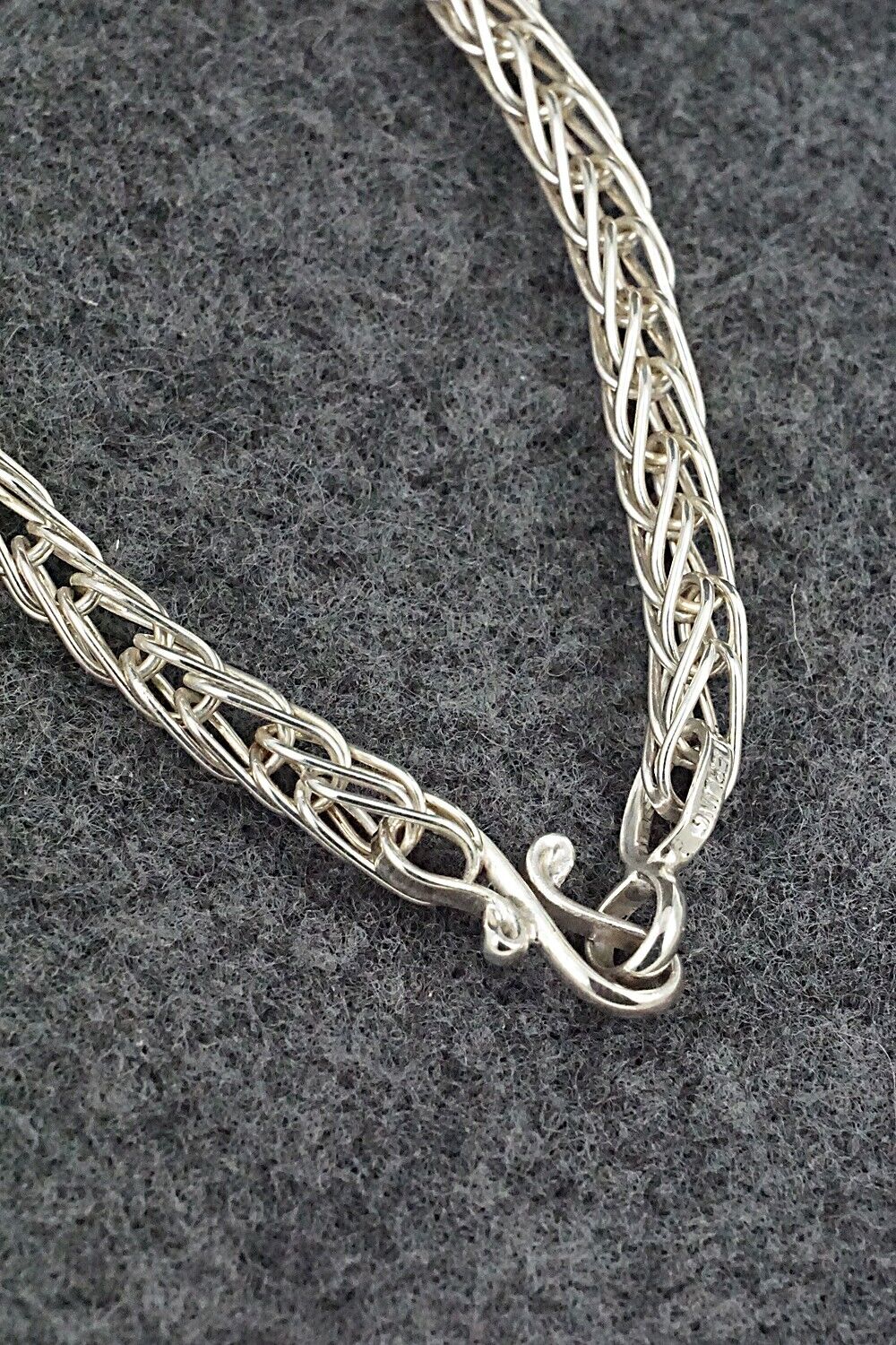 Sterling Silver Chain Necklace 24" - Smokey Gchachu