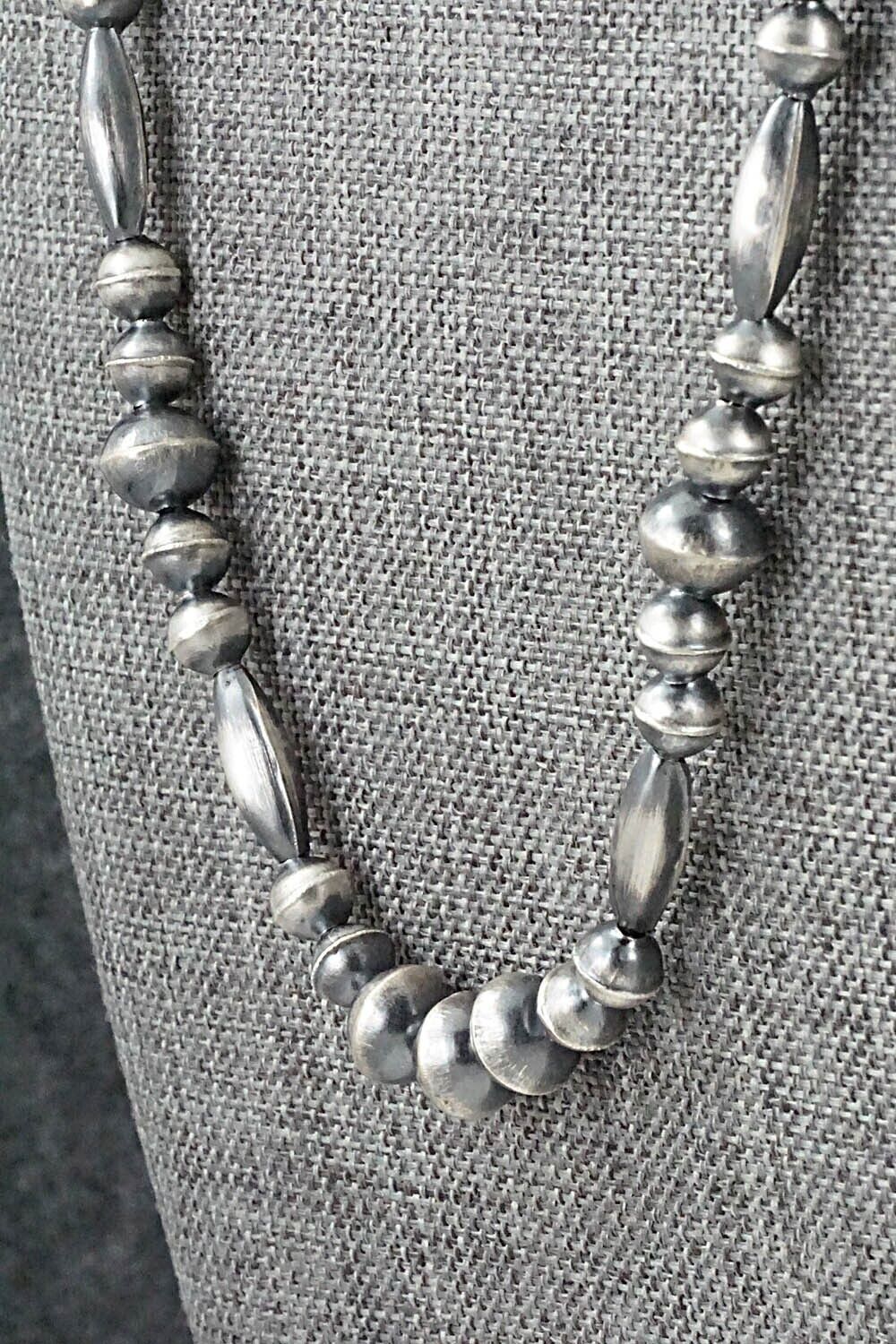 Sterling Silver Navajo Pearl Necklace 20" - Vintage