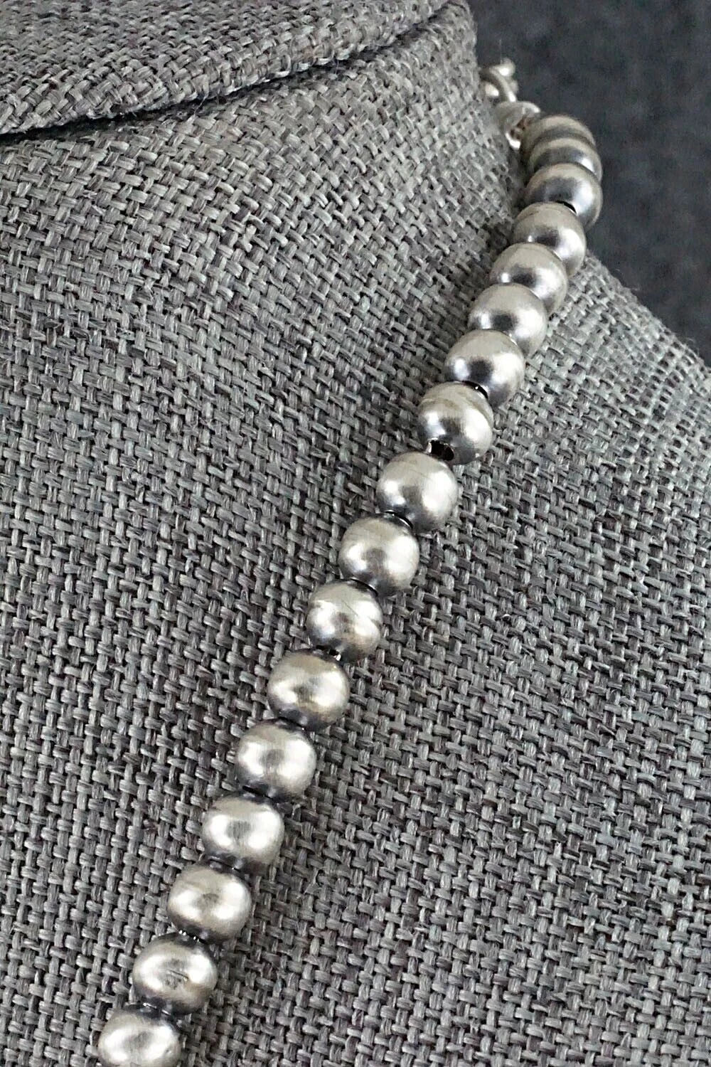 Sterling Silver Navajo Pearl Necklace 22" - Dorinda Mariano