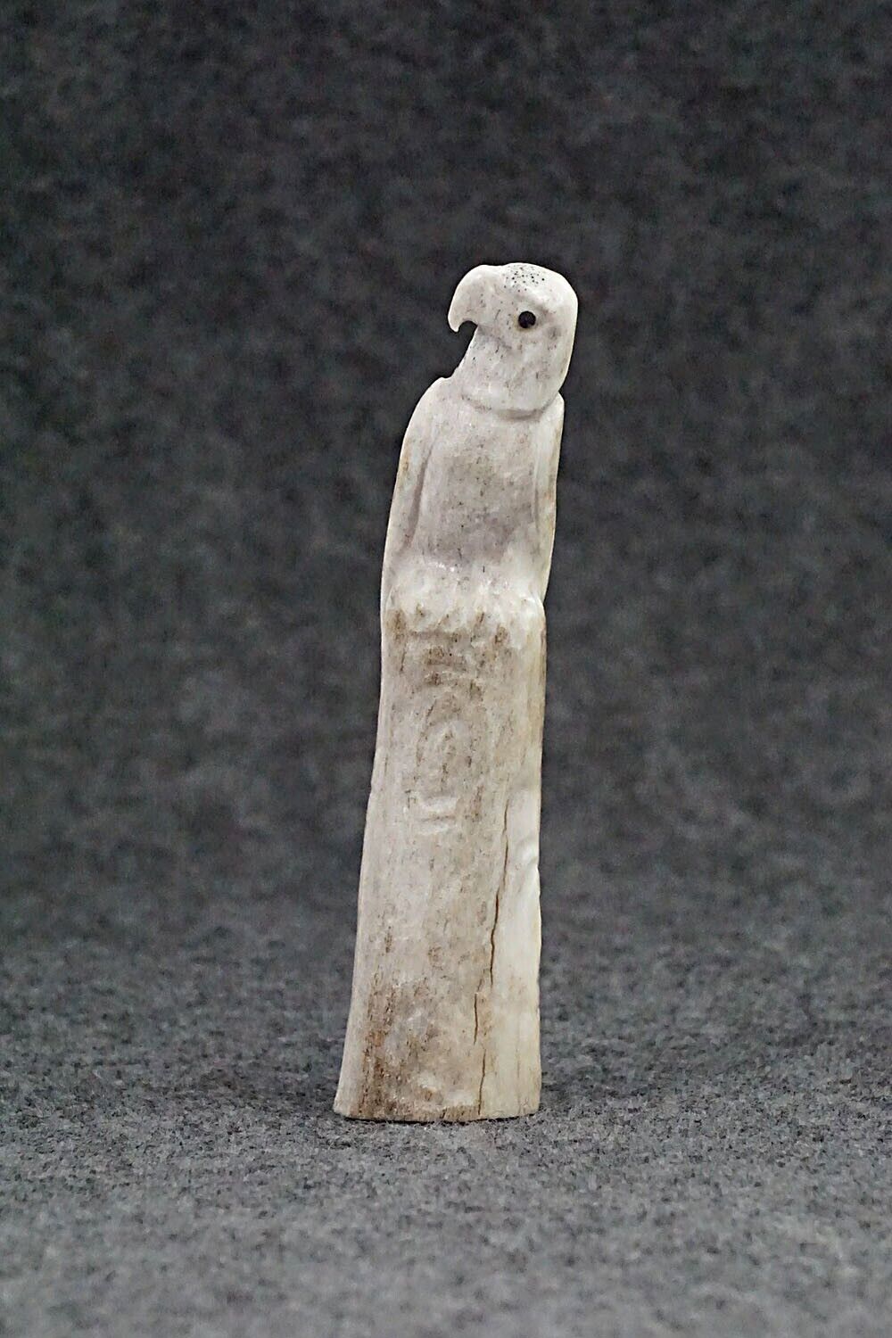 Eagle Zuni Fetish Carving - Maxx Laate