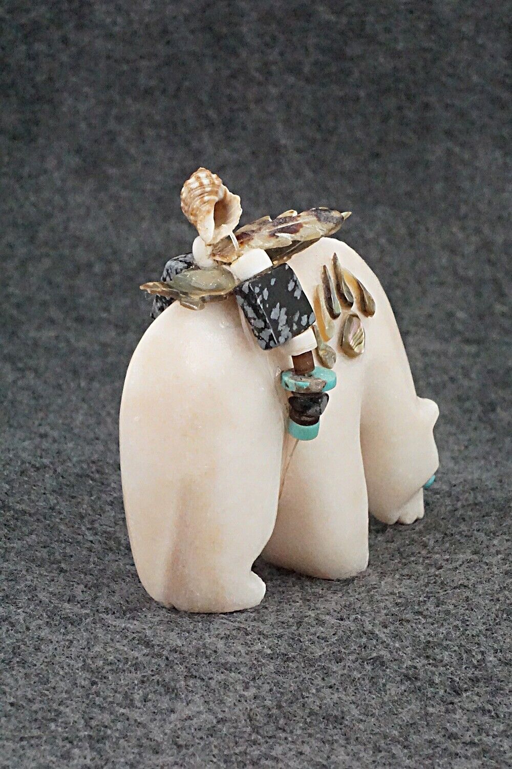Bear Zuni Fetish Carving - Michael Laweka
