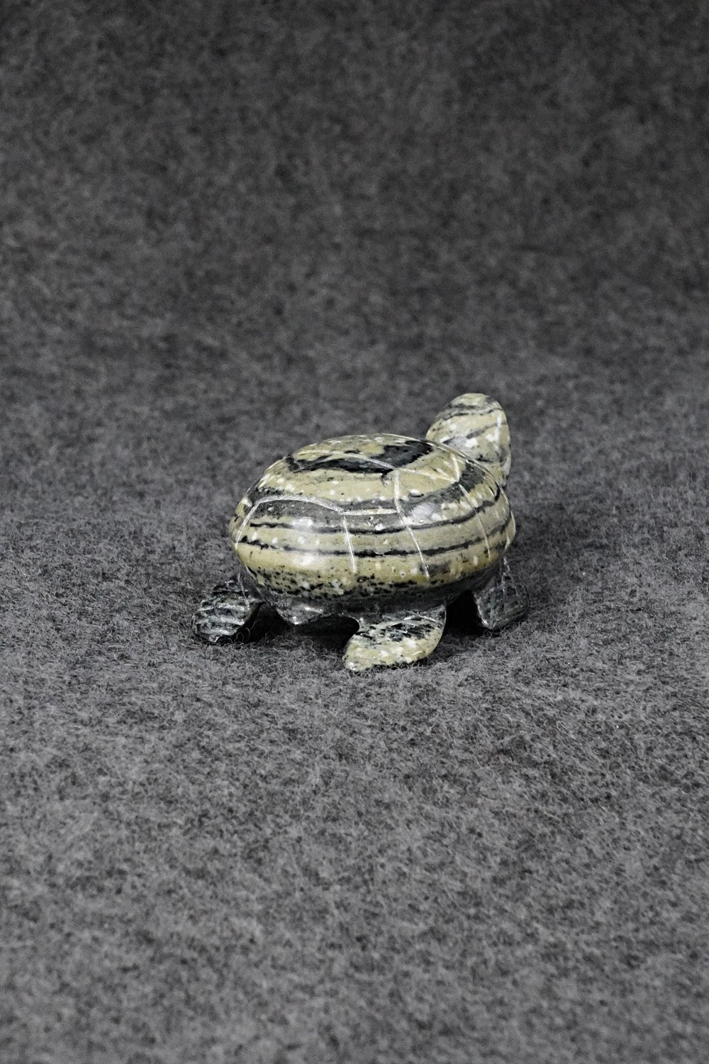Turtle Zuni Fetish Carving - Rosella Soseeah