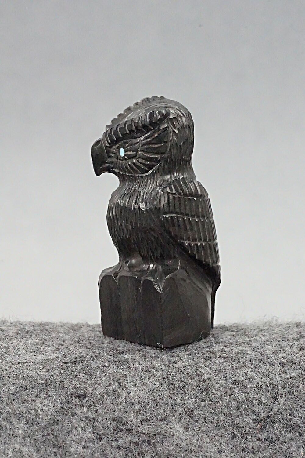 Owl Zuni Fetish Carving - Chris Peina
