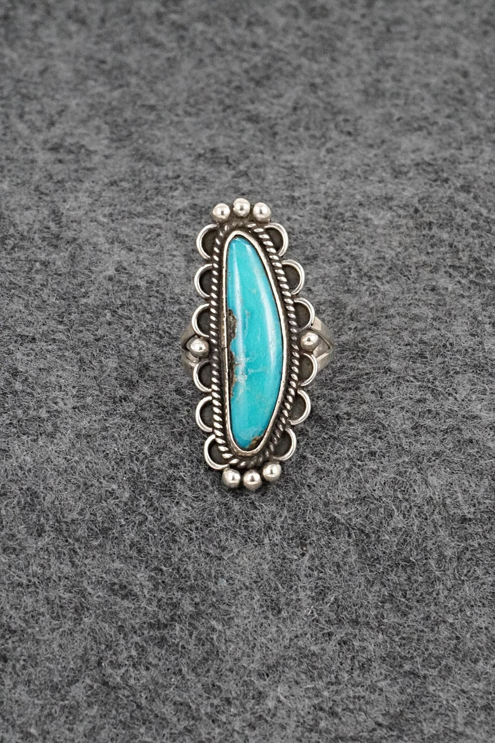 Turquoise & Sterling Silver Vintage Ring - Size 6