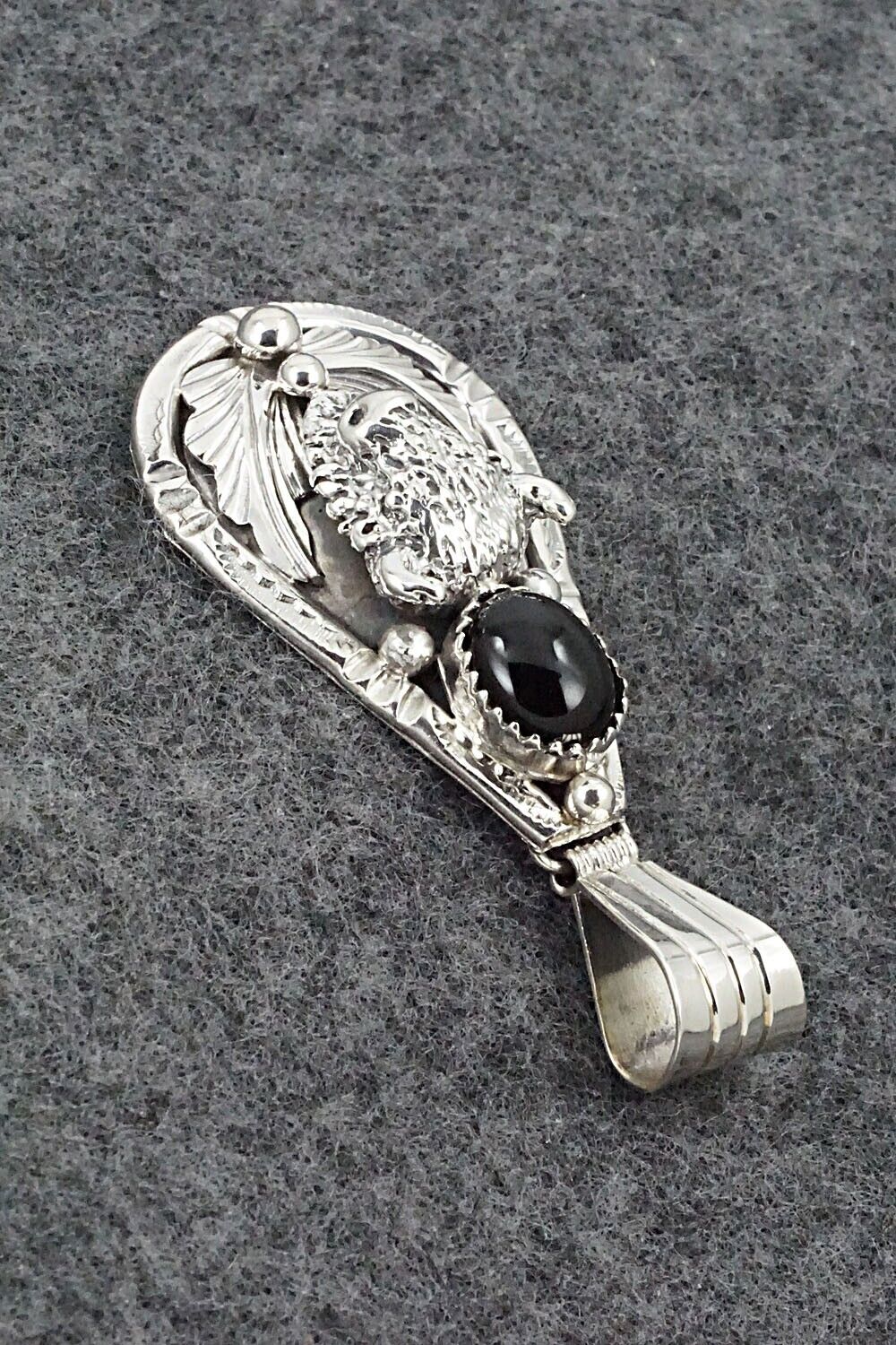Onyx & Sterling Silver Pendant - Henry Attakai