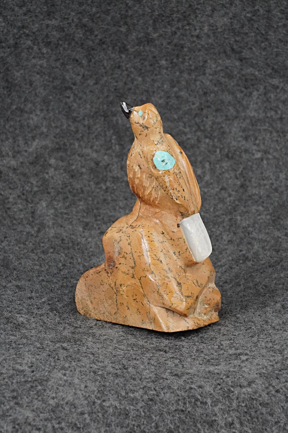 Bird Zuni Fetish Carving - Freddie Leekya