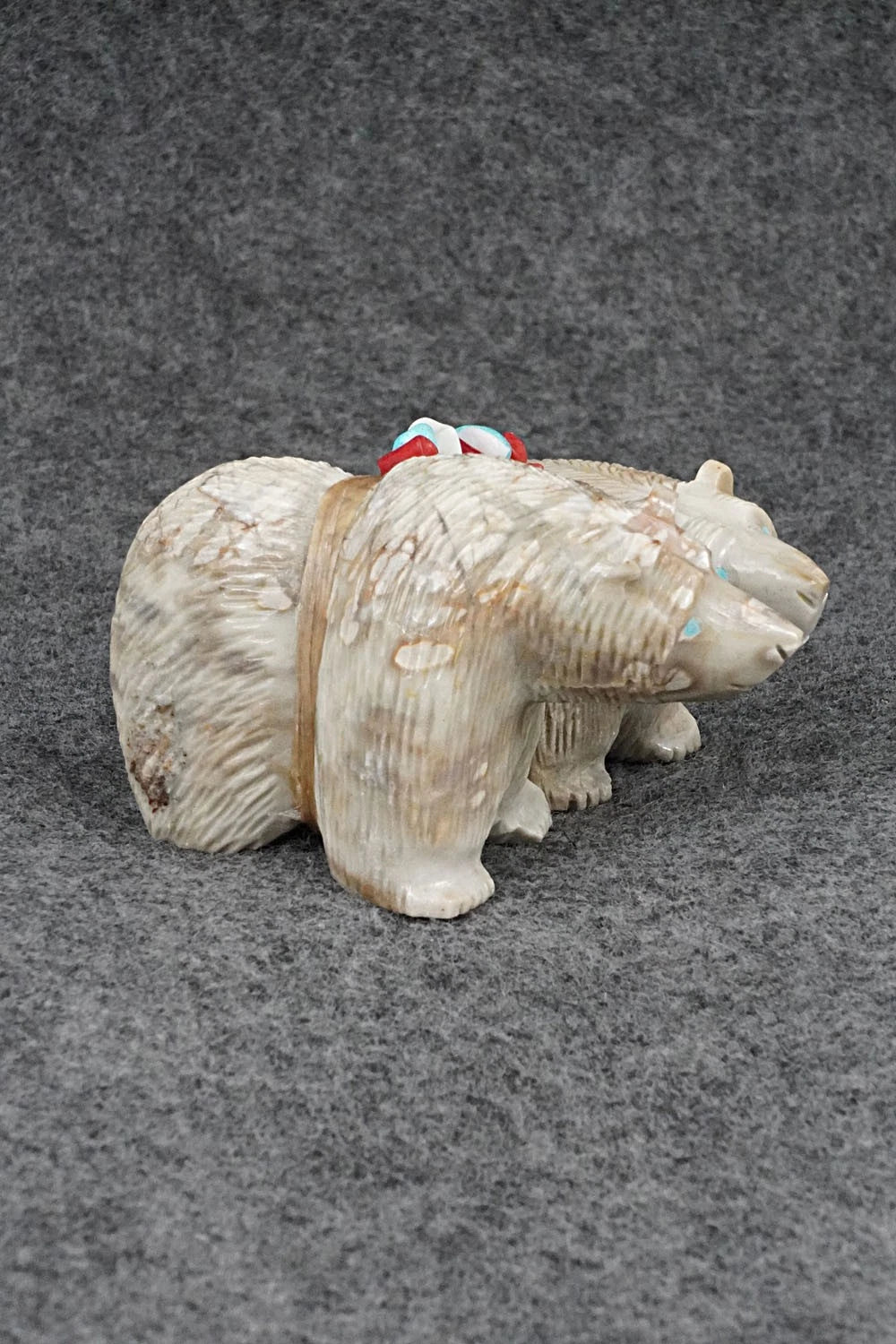 Bear Zuni Fetish Carving - Farlan & Paulette Quam