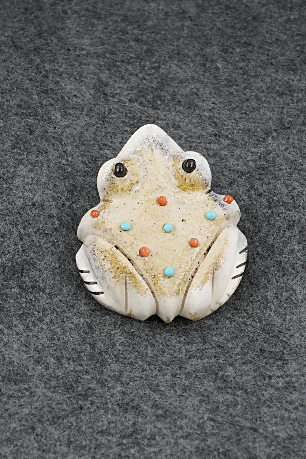 Frog Zuni Fetish Carving - Claudia Peina