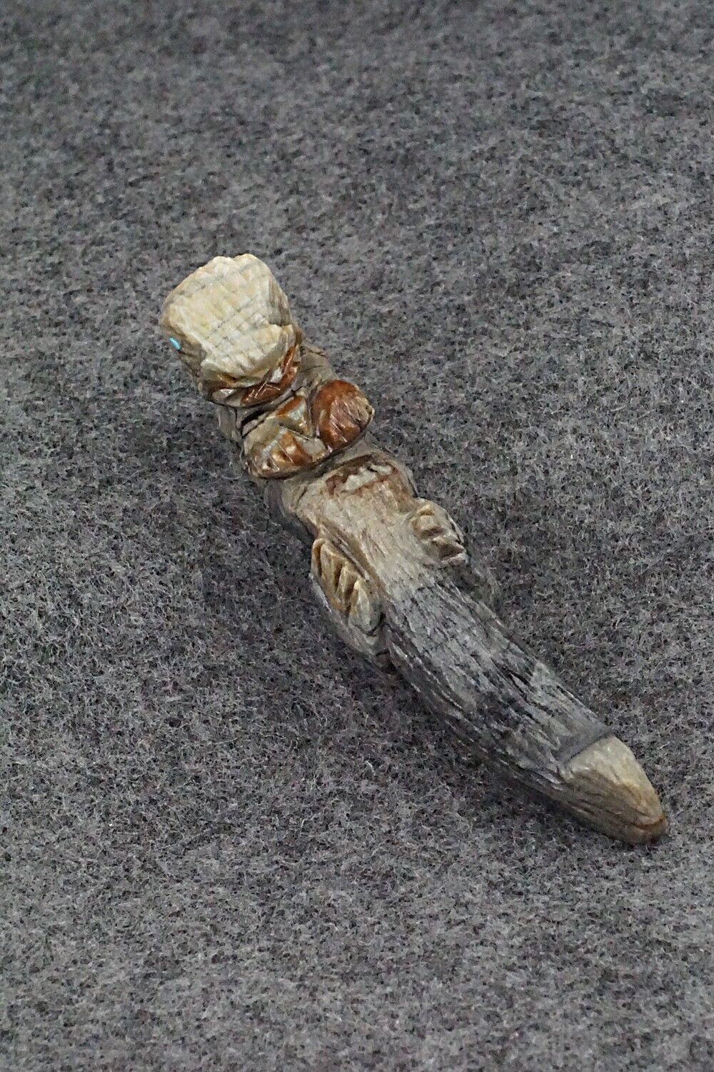 Otter Zuni Fetish Carving - Tony Mackel