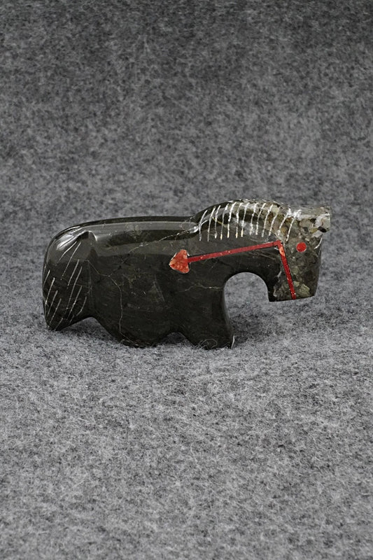 Horse Zuni Fetish Carving - Kenric Laiwakete