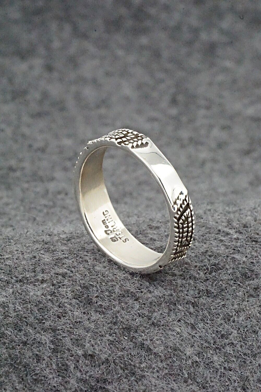 Sterling Silver Ring - Elgin Tom - Size 9.5